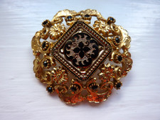 SPHINX  A531 Vintage 1950s Victorian Style Brooch onyx glass insert, black gold