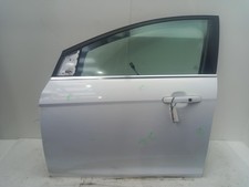 FORD FOCUS Left Front Door N/S 2010-2018 Frozen White  5 Door Hatchback 