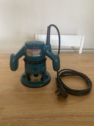 Makita router 240v model - router,
