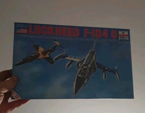 Esci scale 104 - 1/72, f-104