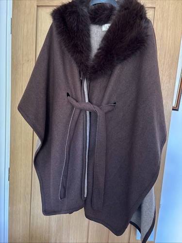 Ladies poncho cape - -, fit