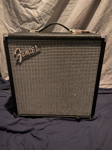 Fender rumble bass - bass, amp