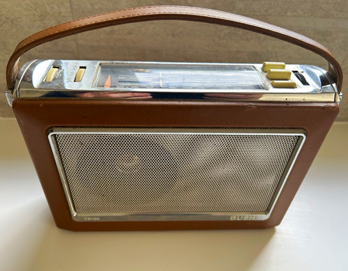 Bush tr130 portable fm - bush,
