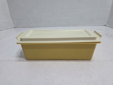 VTG 70s Tupperware Butter Dish