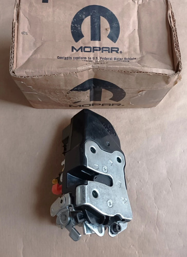 Chrysler voyager - chrysler,