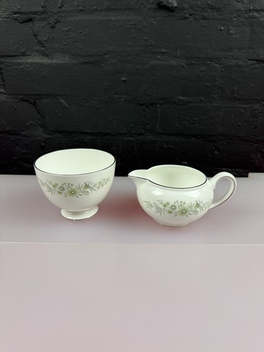 Wedgwood westbury squat milk - westbury,