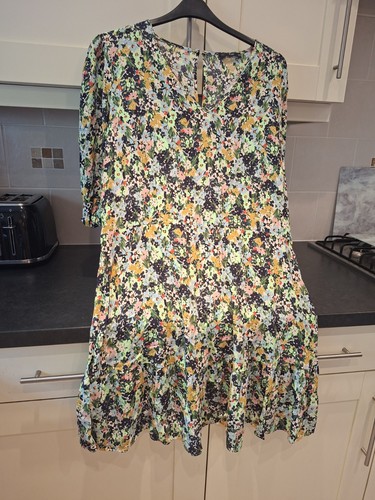 Ladies dress size - ladies, bright