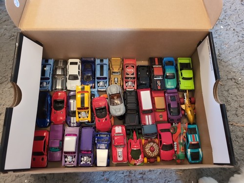 Hot wheels bundle - hot,