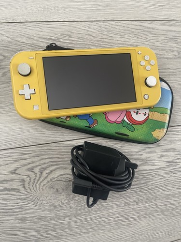 Nintendo switch lite yellow - nintendo,