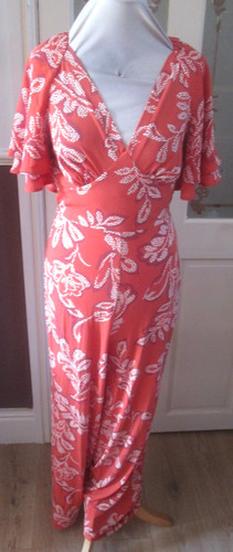 Next size orange white - 14,