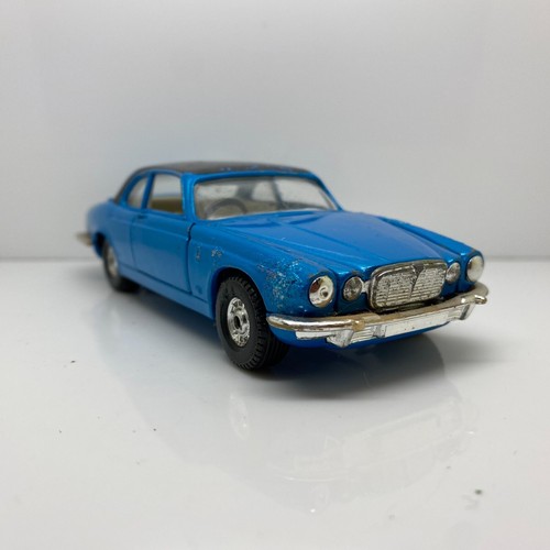 Corgi jaguar c coupe - corgi,