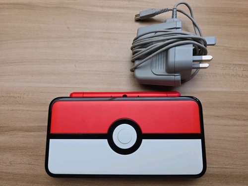 Nintendo 2ds pokeball - 2ds,