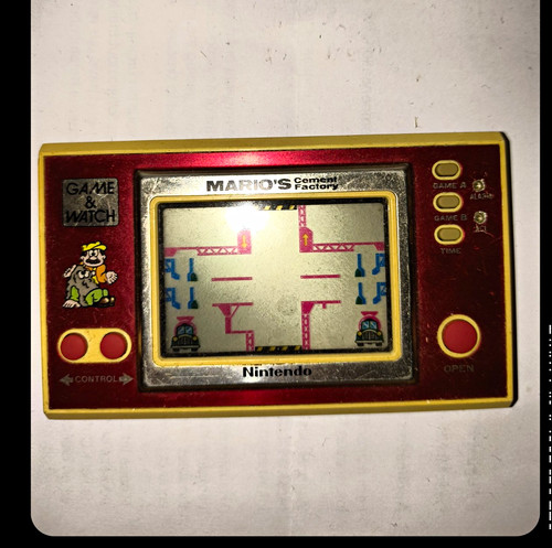 Nintendo game watch - game,