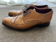 Loake designLoake Victor