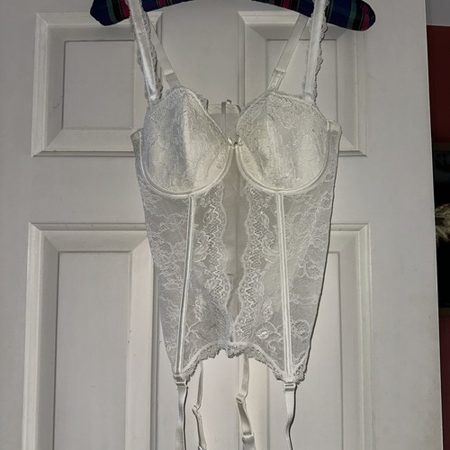 Nwt chantelle white - white, lace