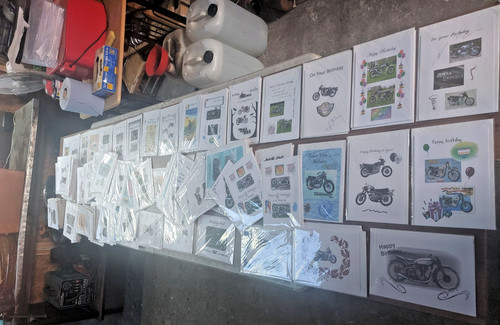Job lot 350 - lot, themed