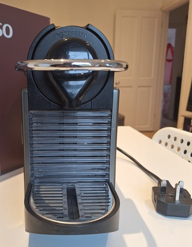 Nespresso pixie krups - by,