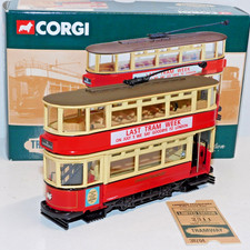 CORGI FULLY CLOSED TRAM LONDON