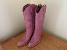 Gorgeous pink leather cowboy