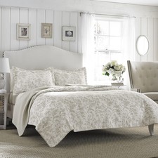 LAURA ASHLEY KING QUILT SET