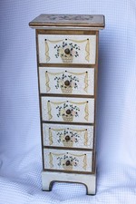 Antique chest with 5 drawers