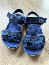 Clark’s Blue sandals size 5