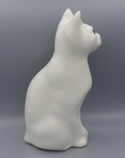 Winstanley Cats - Sitting