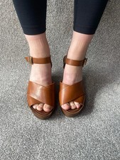 TOPSHOP PLATFORM SANDALS tan brown wooden wedges high heel clogs disco sexy 7 40