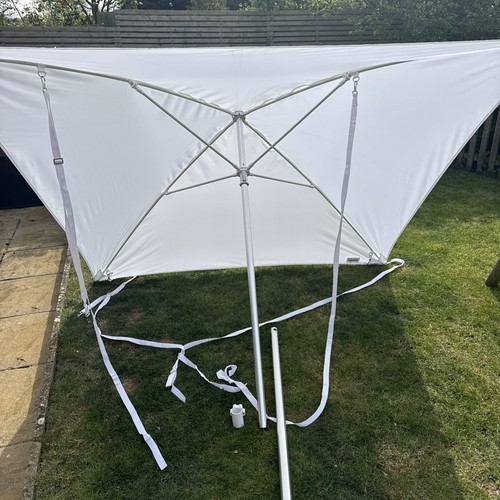 2x2 bimini white vgc - white,