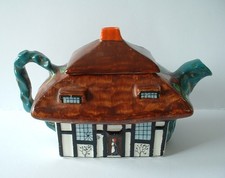 Vintage John Maddock & Sons Royal Vitreous Hand Painted RUSTIC Cottage Tea Pot
