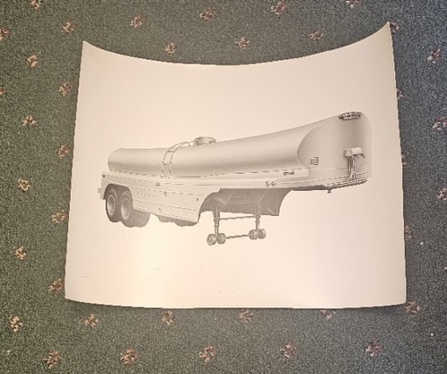 Circa 1950s salesman semi - circa,