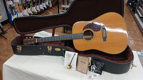 Martin 28v used acoustic - used,
