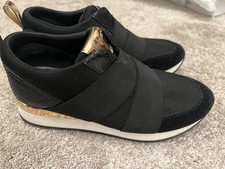 Carvela Women's Suedette Court Trainers, Black, UK 6 excellent condition 