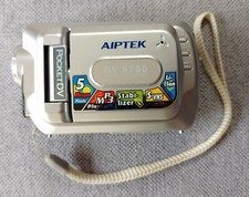 Aiptek Pocket DV 5700 Video Camera 5 Mb Pixels, S-VHS, MP3 Playback, Stabilizer