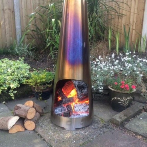 Outdoor chimenea log burner - log,