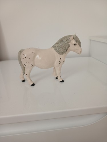 Beswick rare white spotted - rare,