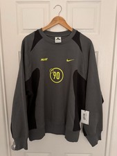 Palace Nike Total P90 Crew -