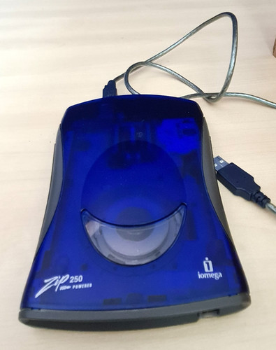 Iomega zip 250 usb - 250,