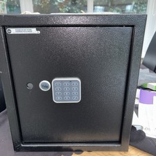 Yale Electronic Safe Large