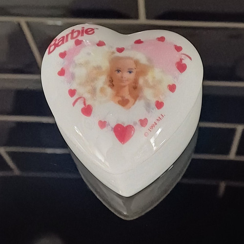 Barbie vintage heart shaped - barbie,