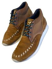 Men’s Veja Trainers Boots