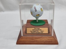 Golf ball display case