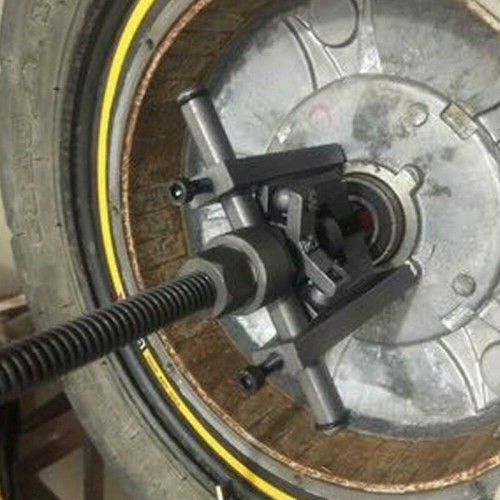 Jaw pilot bearing puller - pilot,