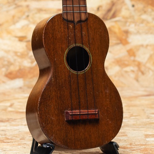 Martin style soprano ukulele - style-0,