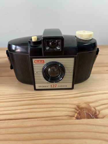 Kodak brownie 127 camera - brownie,