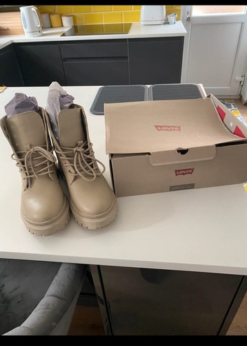Womens levis boots uk5 - levis,