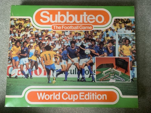 Subbuteo word cup set with - 86,