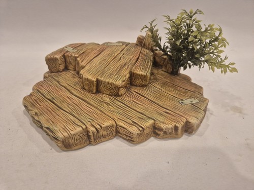 Pendelfin timber stand made - pendelfin,