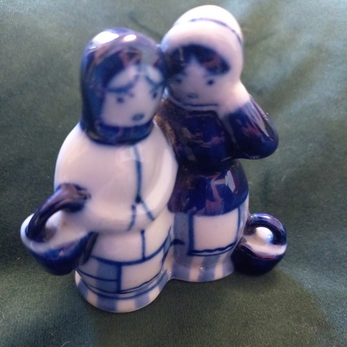 Vintage ghzel figurine - vintage, russia