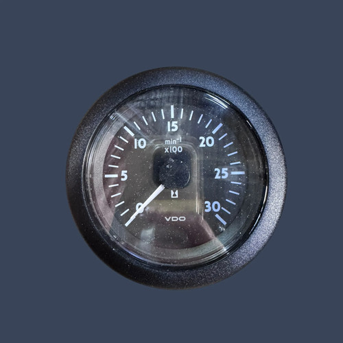 Vdo ocean line tachometer - line,